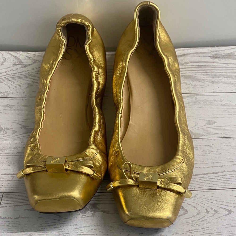 Donald J Pliner Gold Metallic Ballet Flats Women’s 9.5 Leather Bow Square Toe De